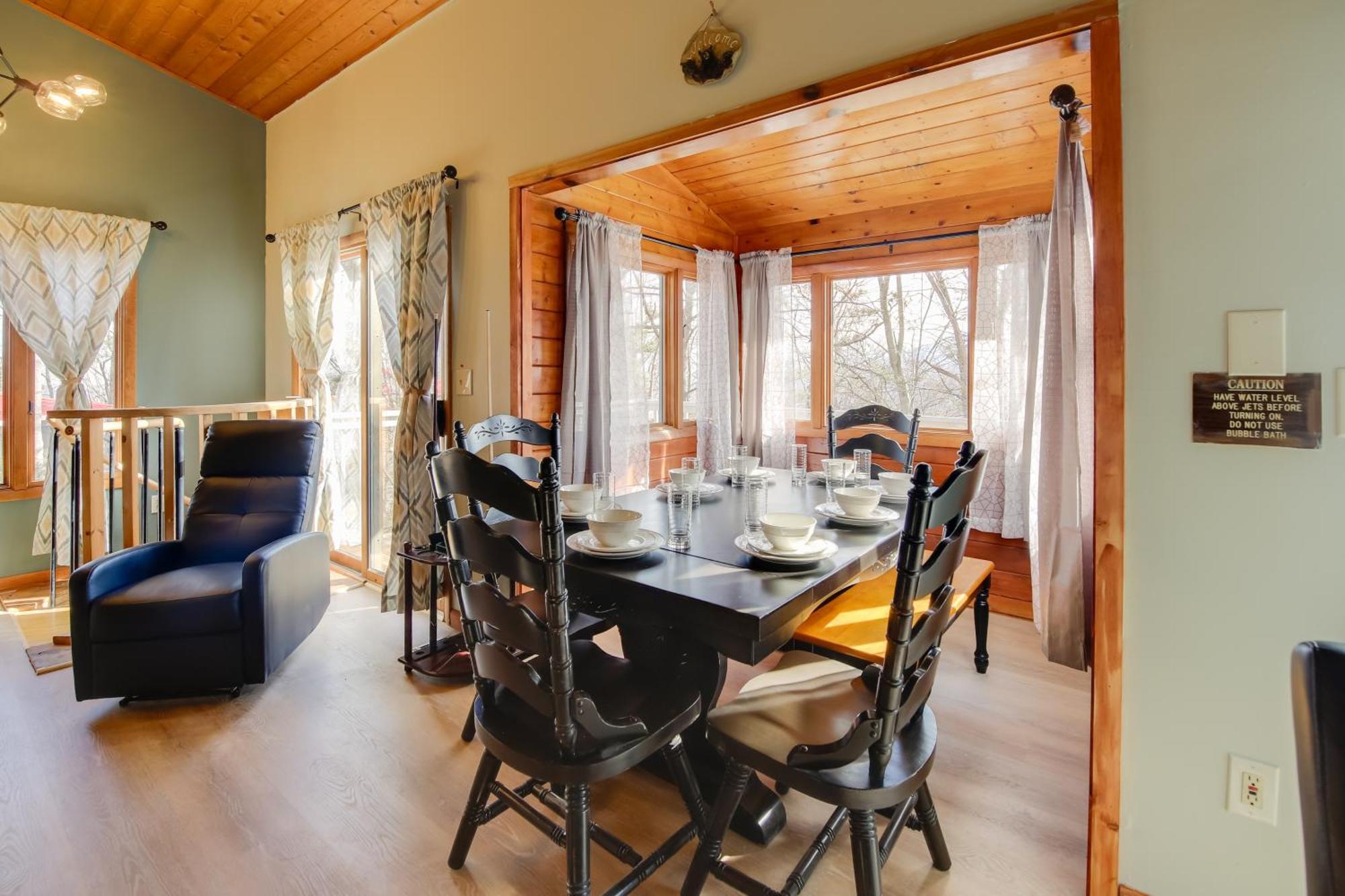 Gatlinburg Mountain Cabin With Hot Tub, Deck And Games מראה חיצוני תמונה