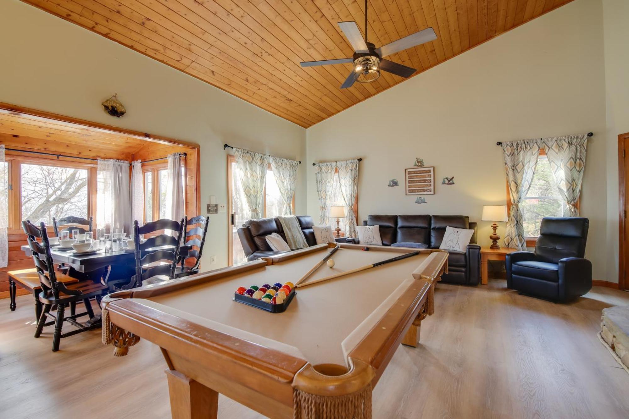 Gatlinburg Mountain Cabin With Hot Tub, Deck And Games מראה חיצוני תמונה