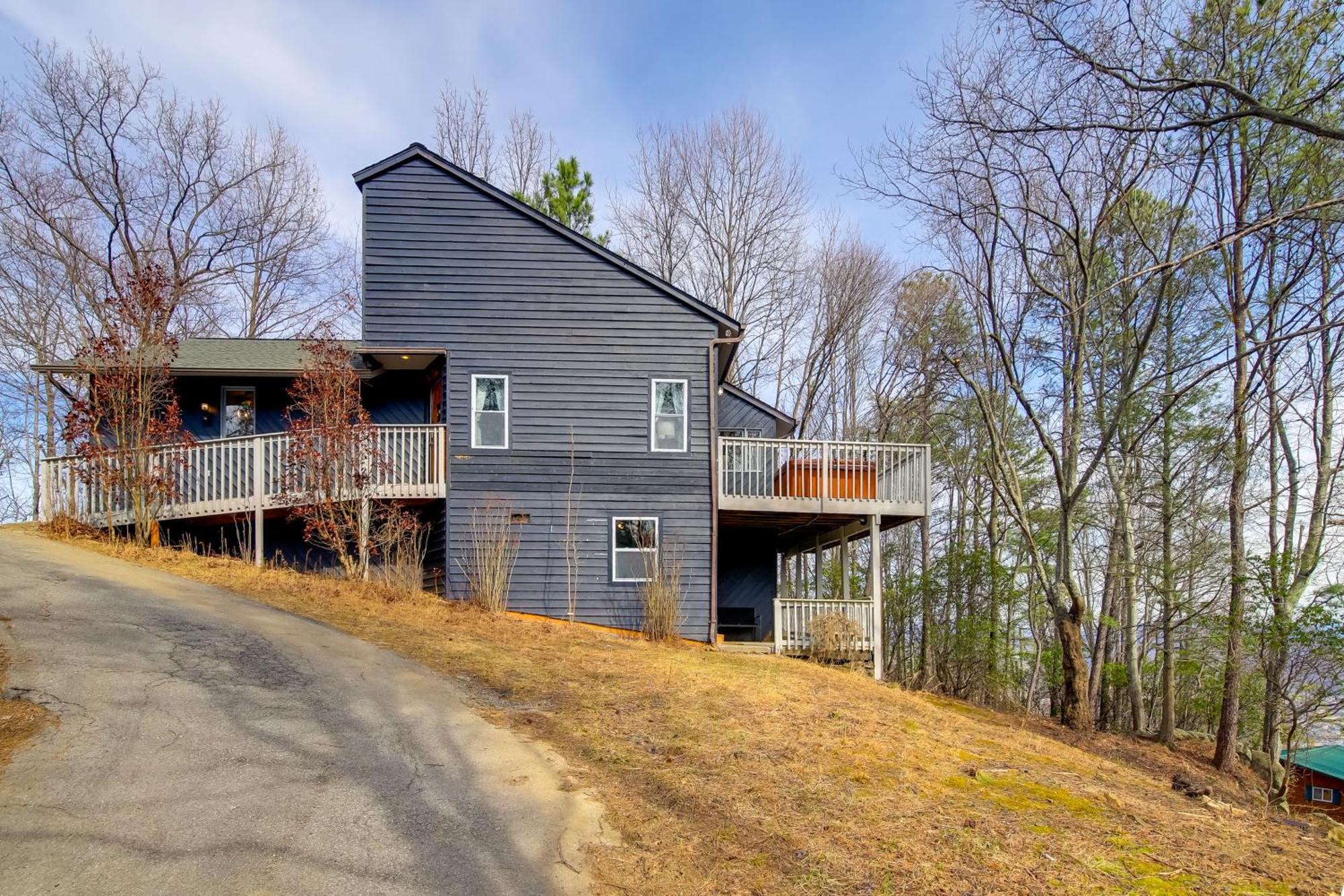 Gatlinburg Mountain Cabin With Hot Tub, Deck And Games מראה חיצוני תמונה